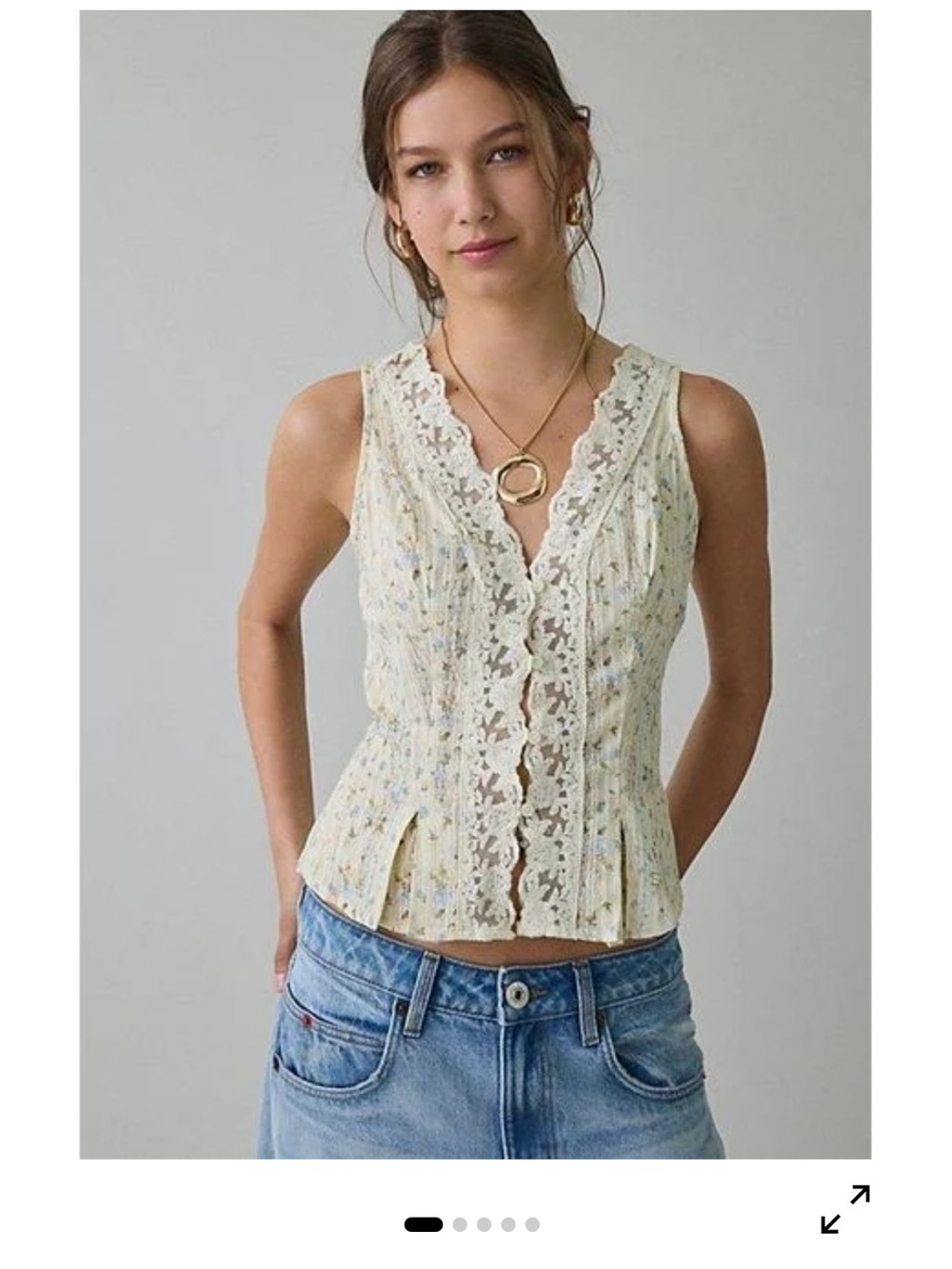 Kimchi Blue Aurelia Lace Trim Sleeveless Blouse whitw blue floral XL womens nwot